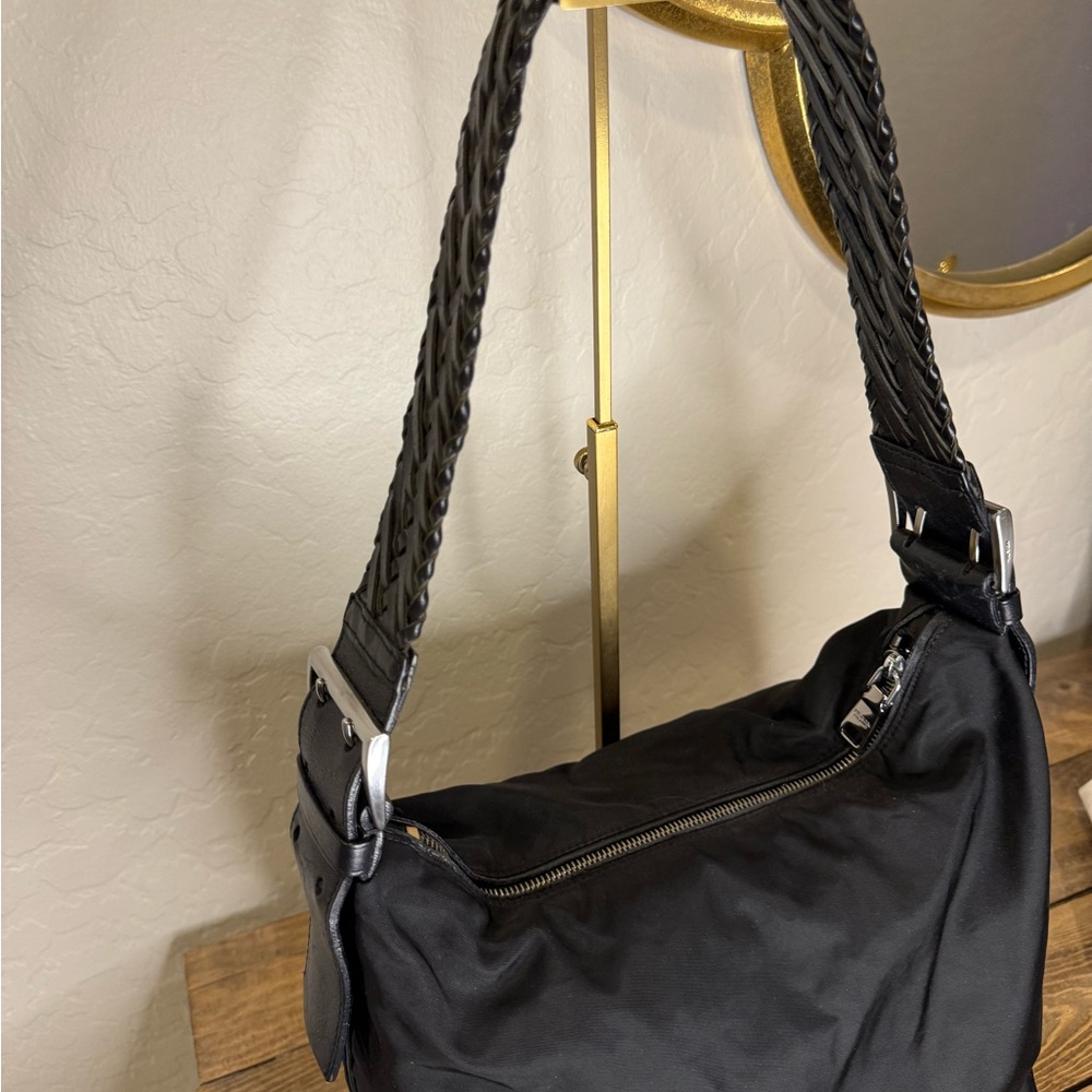 PRADA Nylon‎ shoulder bag w/woven leather adjustable straps and dust bag - Picture 14 of 16